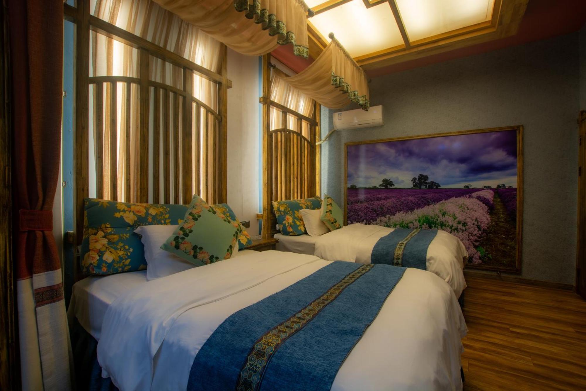 Floral Hotel - Baihui Living Zhangjiajie Εξωτερικό φωτογραφία